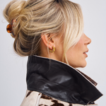 Textured waved studs in gold 