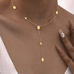 Dangly gold necklace 