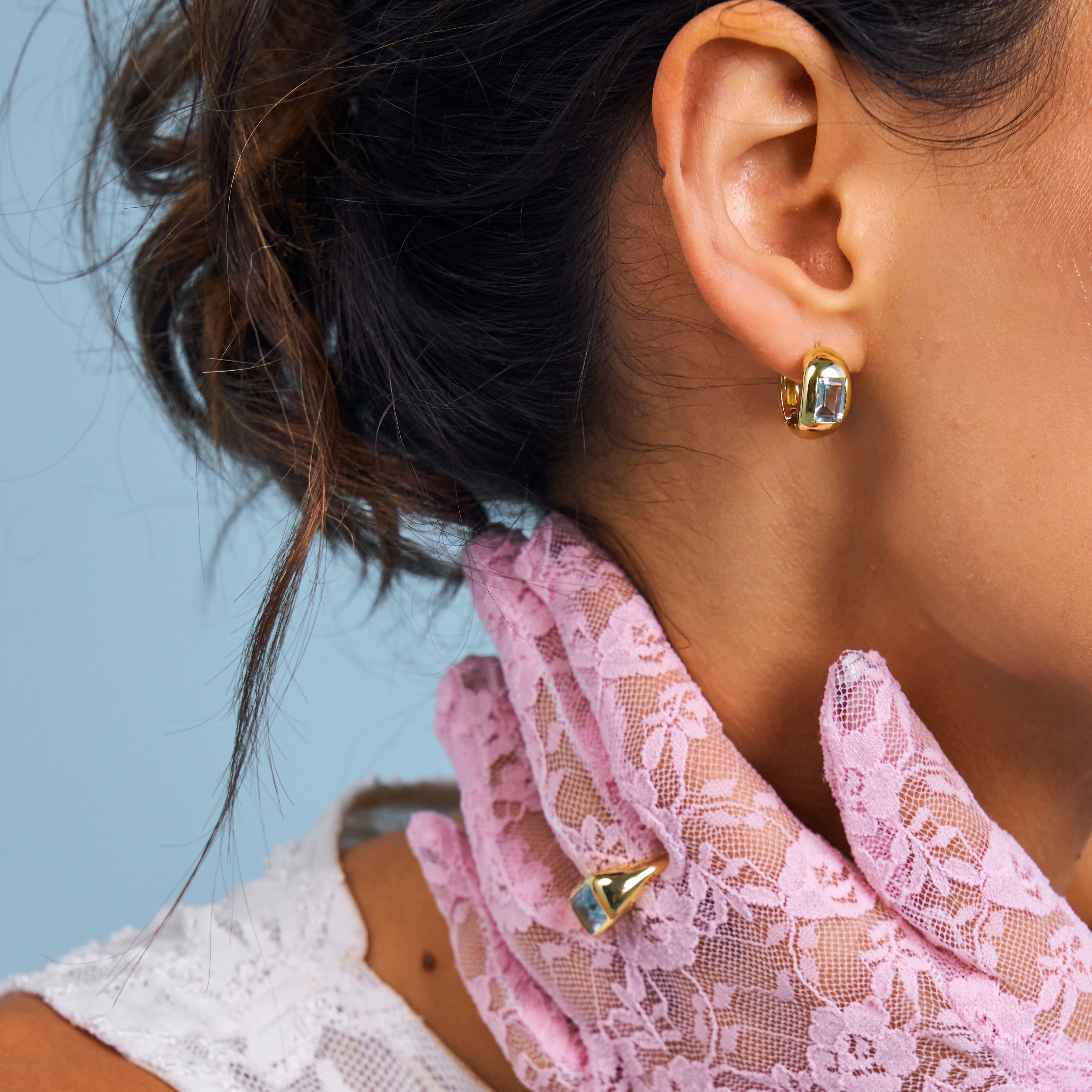 Aquamarine signet ring on 18k gold vermeil setting